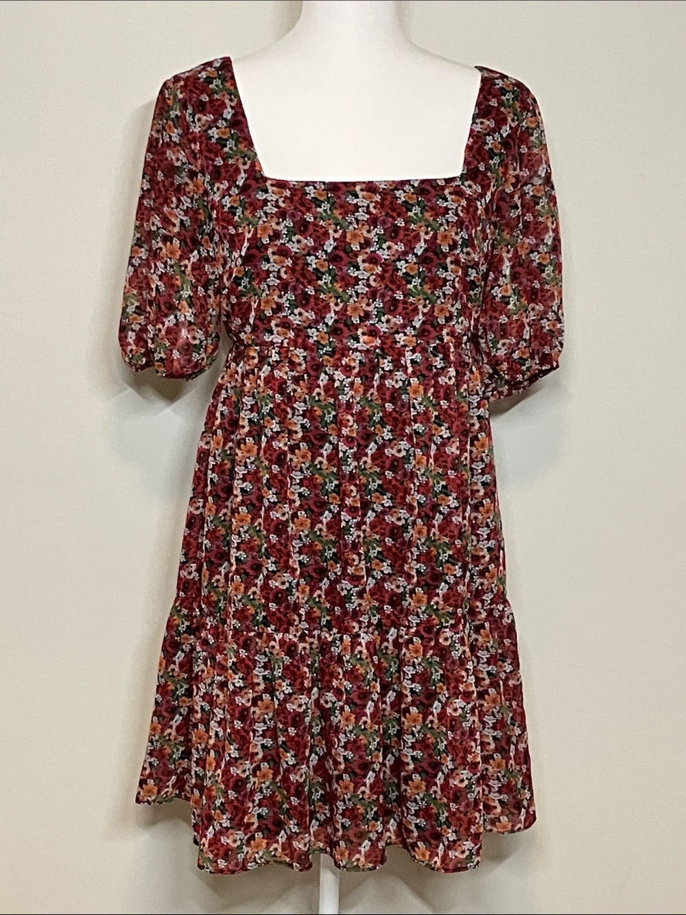 BCBGeneration Babydoll Mini Dress Lined Cranberry Red Floral Print Size 6